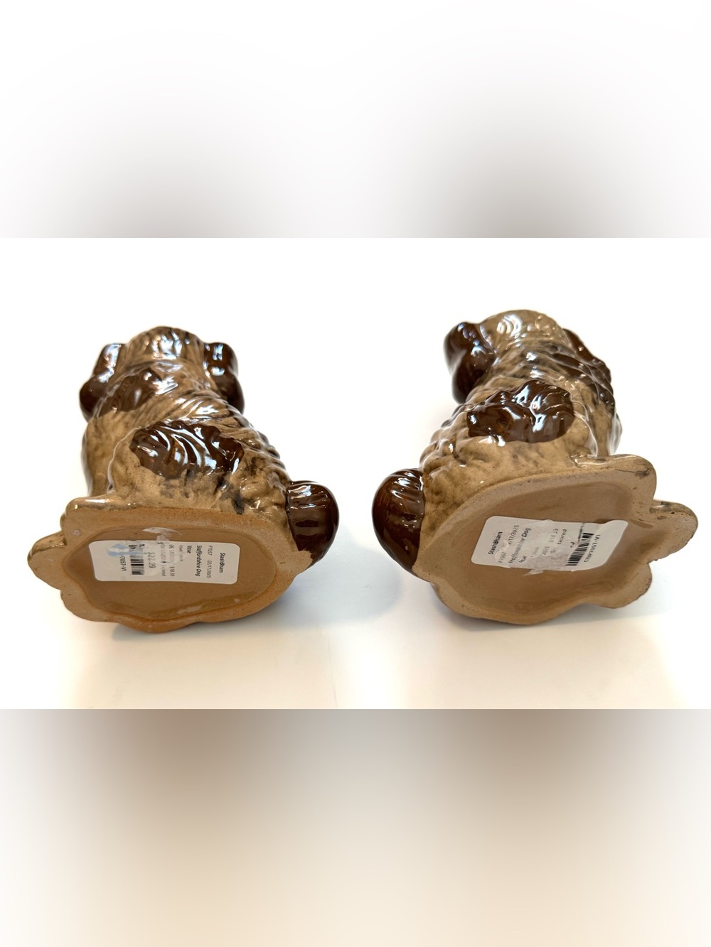 Vintage Inspired Set of Two English Staffordshire Dog Planters - Picture 4 of 4
